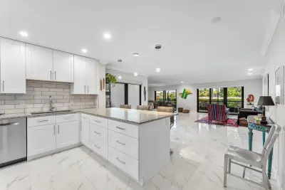 12 Stratford Dr E #A, Boynton Beach: photo 1 of 58