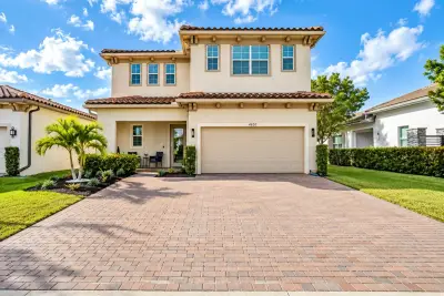 4767 Marston Ln, Lake Worth: photo 1 of 51