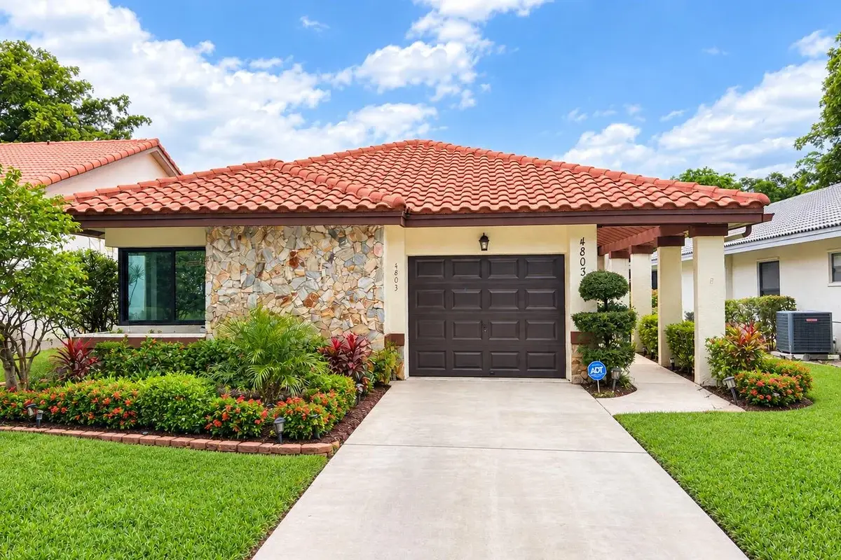 4803 Boxwood Cir, Boynton Beach: photo 1 of 45