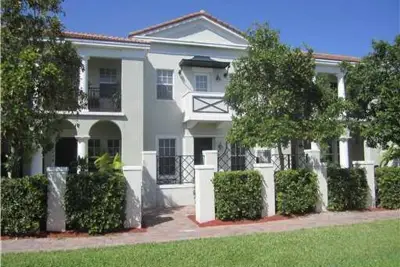 708 NW 83rd Pl, Boca Raton: photo 1 of 32