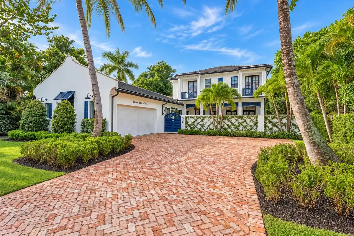 332 Potter Rd, West Palm Beach: photo 1 of 29