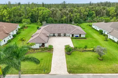11951 Torreyanna Cir, Palm Beach Gardens: photo 1 of 101