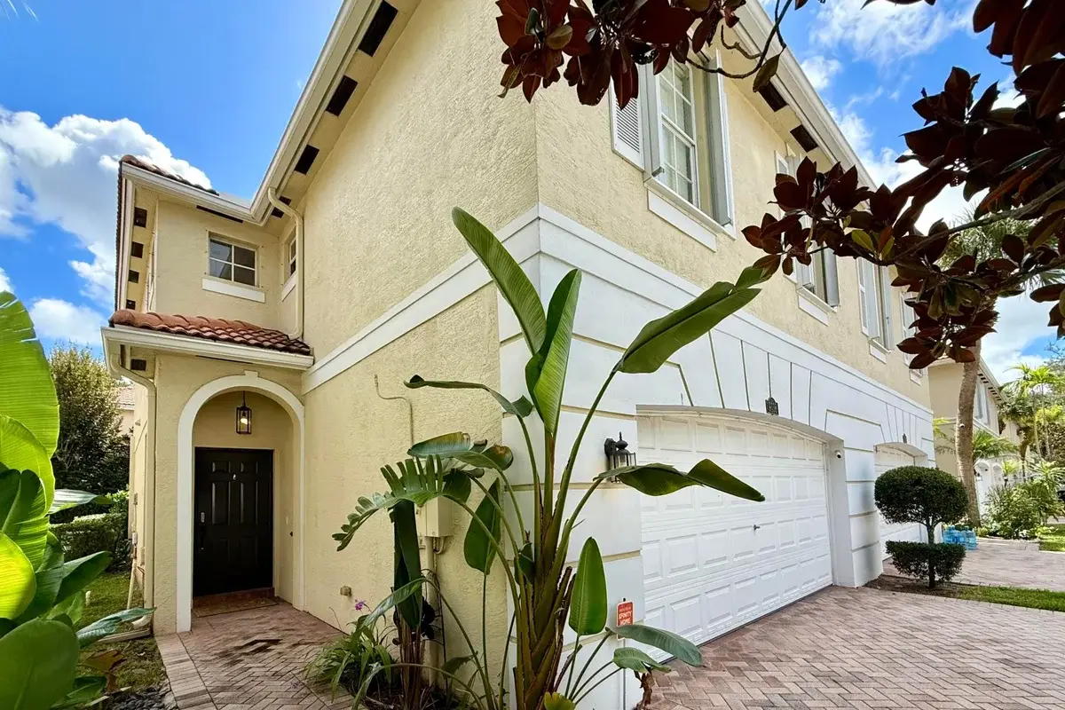 9138 Villa Palma Ln, Palm Beach Gardens: photo 1 of 46