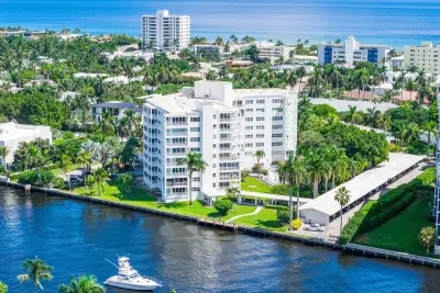 1000 Lowry St, Delray Beach: photo 1 of 75