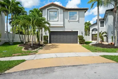 17357 SW 20th Ct, Miramar: photo 1 of 29