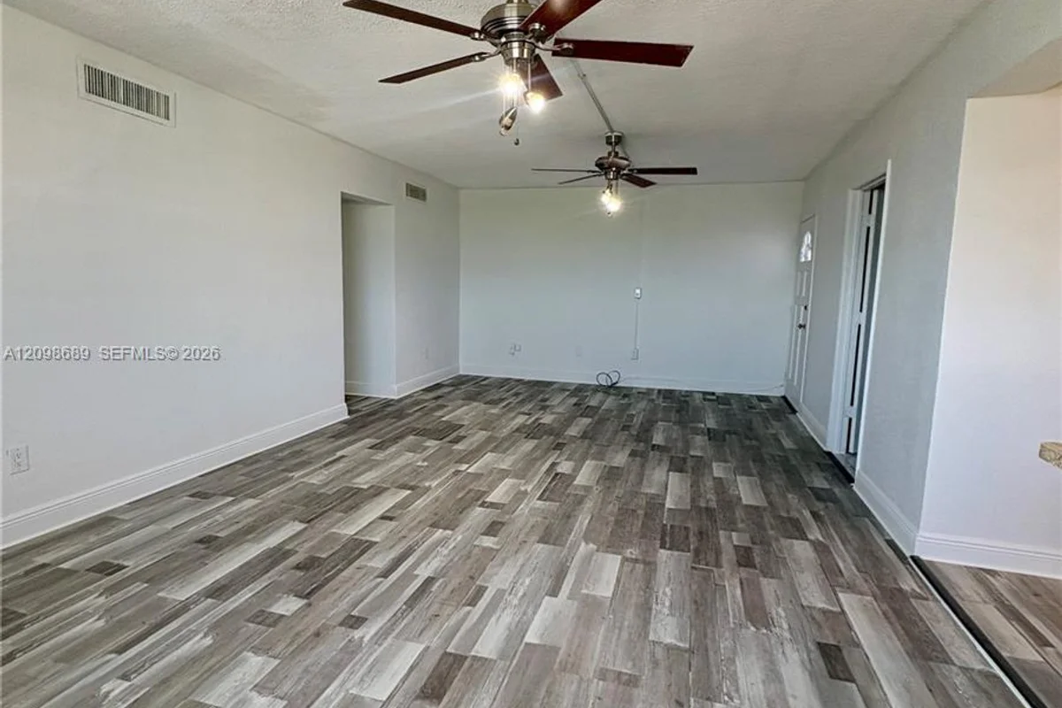 1770 79th St Cswy #D315, North Bay Village: photo 1 of 10