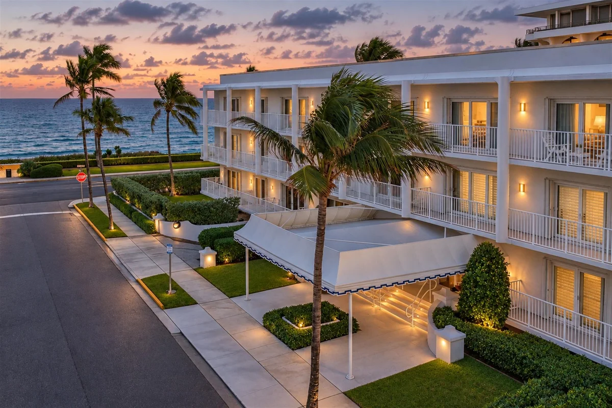350 S Ocean Blvd #204, Palm Beach: photo 1 of 19
