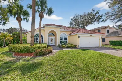 7423 Brunswick Cir, Boynton Beach: photo 1 of 44