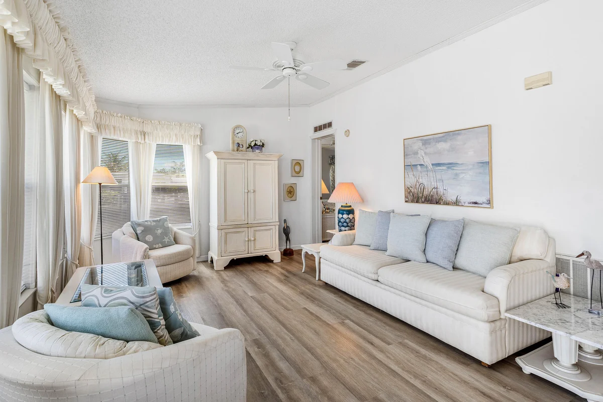 204 Mallard Dr #U, Briny Breezes: photo 1 of 25