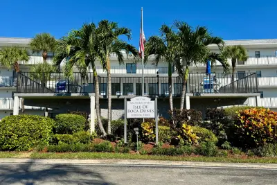 9233 SW 8th St #118, Boca Raton: photo 1 of 9