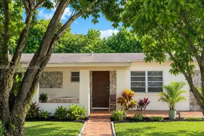 3420 NW 87th Ter, Miami: photo 1 of 1