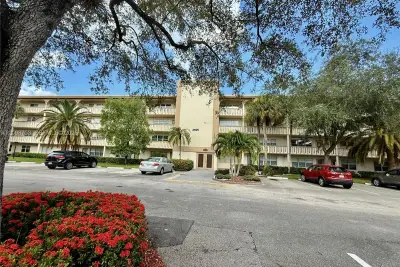 2405 Antigua Cir #C3, Coconut Creek: photo 1 of 40