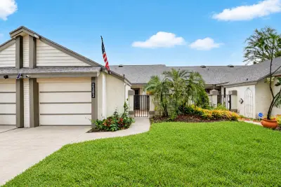 2303 Landings Blvd, Greenacres: photo 1 of 57
