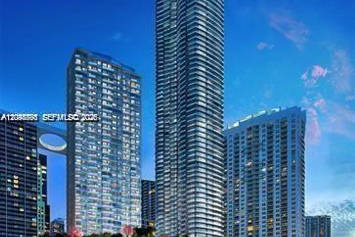 77 SE 5th St #1605, Miami: photo 1 of 45