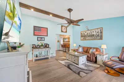 128 Banyan Cir, Jupiter: photo 1 of 39