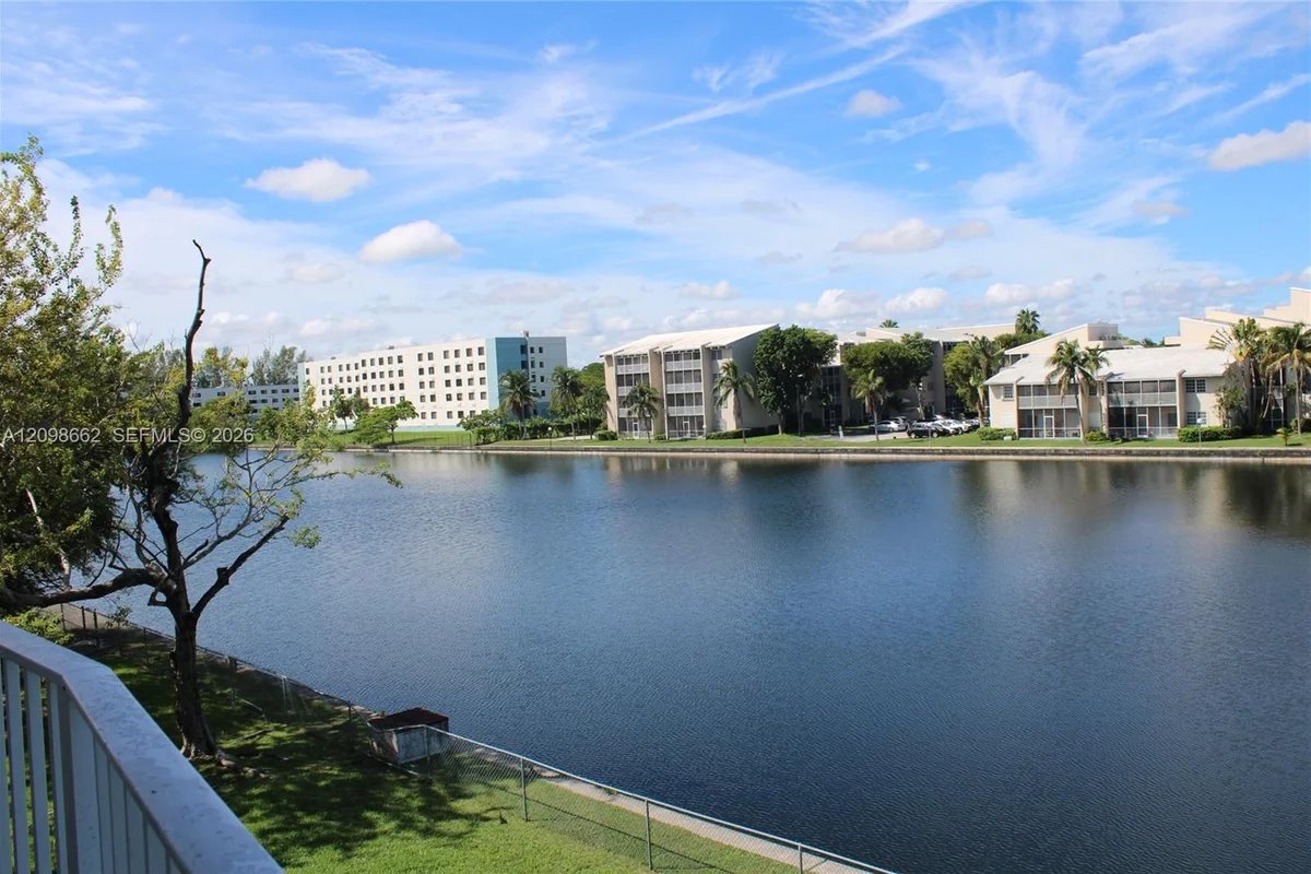 8260 SW 210th St #216, Cutler Bay: photo 1 of 25