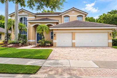 3961 Nighthawk Dr, Weston: photo 1 of 85