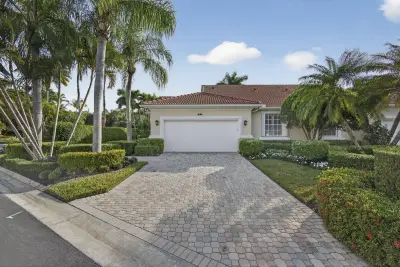 8184 Sandpiper Way, West Palm Beach: photo 1 of 45