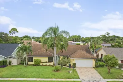 13787 Exotica Ln, Wellington: photo 1 of 14