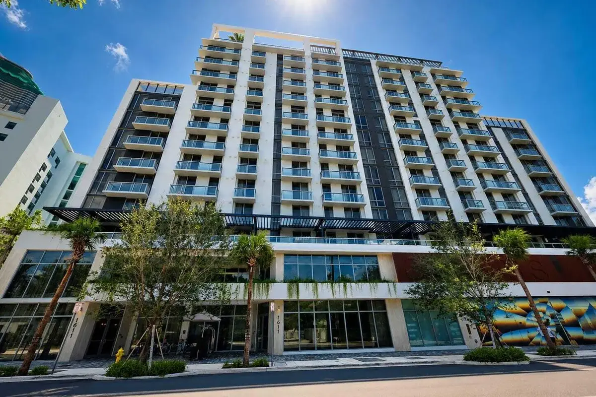 1611 SW 2nd Ave #808, Miami: photo 1 of 39