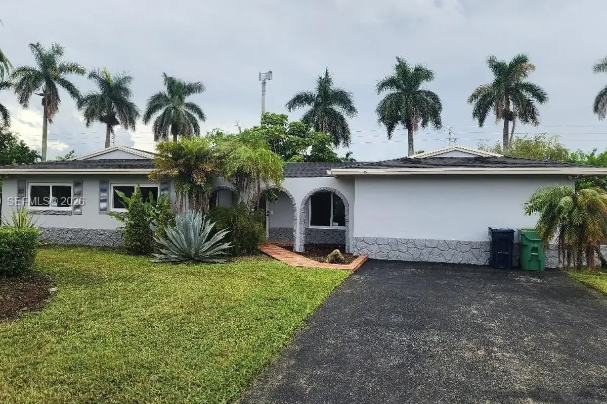 8880 SW 183rd Ter, Palmetto Bay: photo 1 of 7