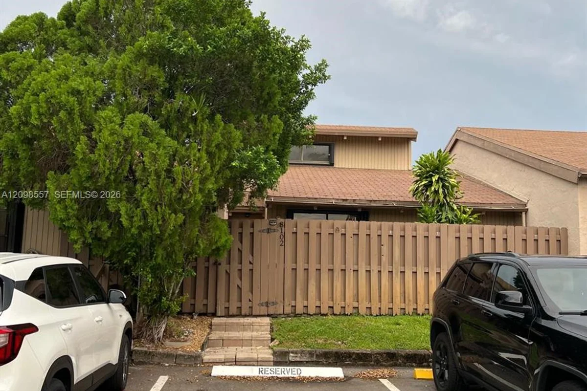 8102 SW 20th Ct, Davie: photo 1 of 43