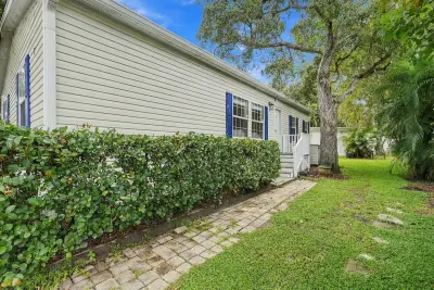 2555 Pga Blvd #37, Palm Beach Gardens: photo 1 of 39