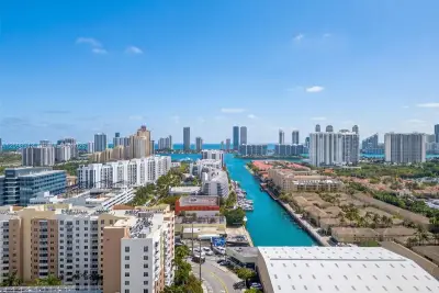 18800 NE 29th Ave #904, Aventura: photo 1 of 25