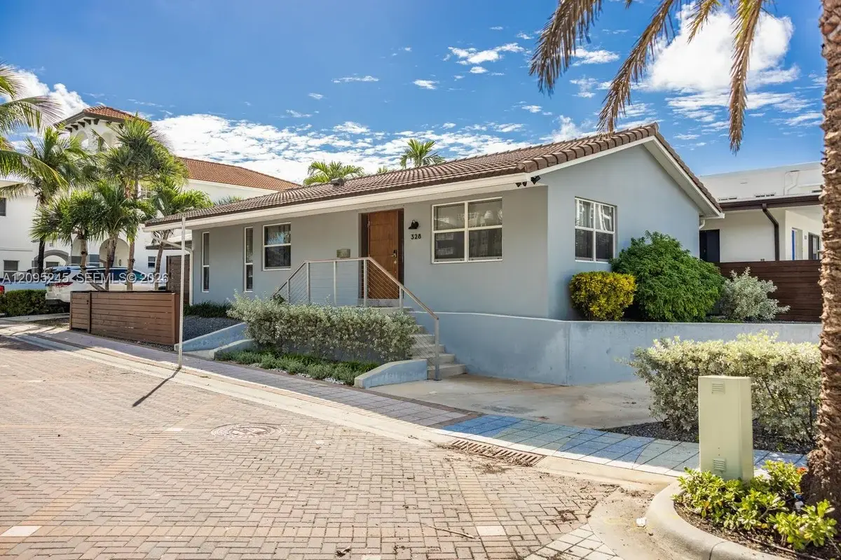 328 Missouri St, Hollywood: photo 1 of 20