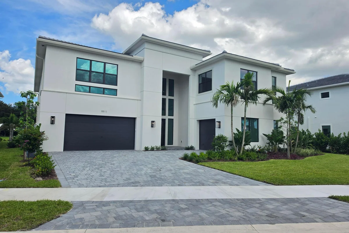9911 Meravita Ave, Boca Raton: photo 1 of 41