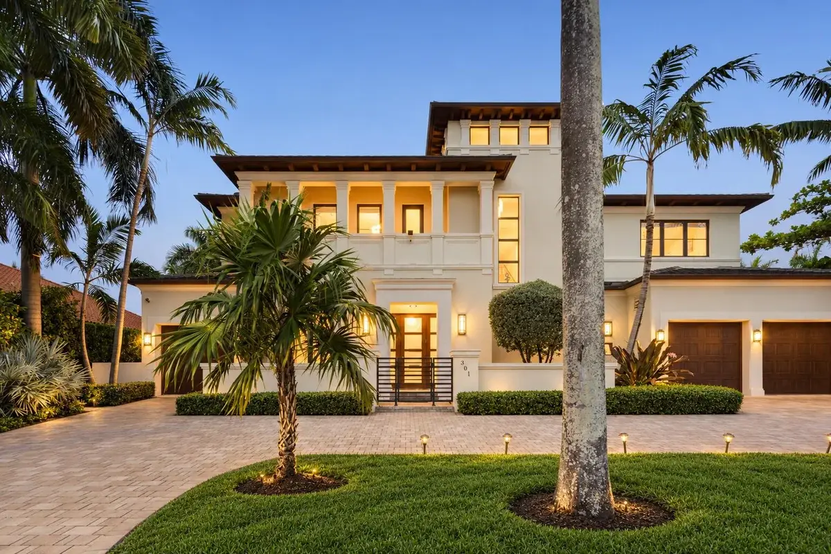 301 San Marco Dr, Fort Lauderdale: photo 1 of 48