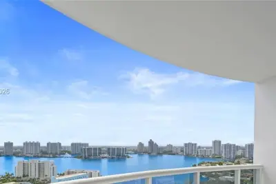 18201 Collins Ave #3501A, Sunny Isles Beach: photo 1 of 14