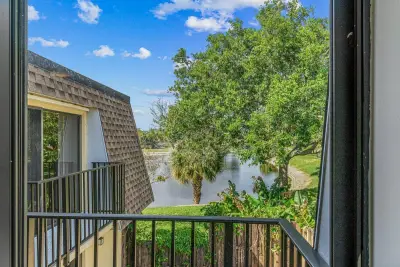 2929 SW 22nd Cir #32B, Delray Beach: photo 1 of 27