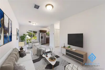 298 NW 97th St #2, Miami: photo 1 of 29