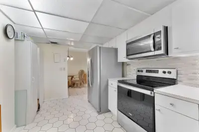 3593 Birdie Dr #104, Lake Worth: photo 1 of 39