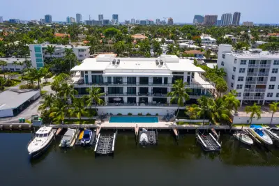 161 Isle Of Venice Dr #203, Fort Lauderdale: photo 1 of 44