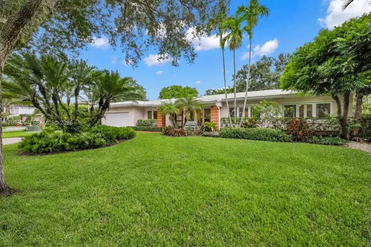 1245 Algardi Ave, Coral Gables: photo 1 of 27