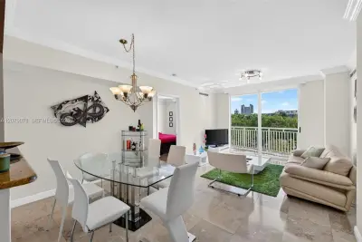 1755 E Hallandale Beach Blvd #305E, Hallandale Beach: photo 1 of 70