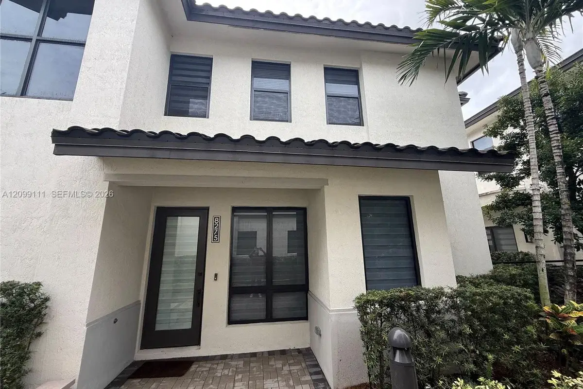 8275 NW 48th St, Doral: photo 1 of 34