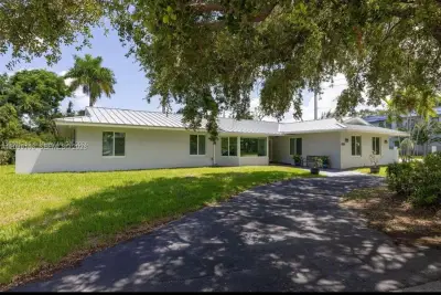 7980 SW 108th St, Miami: photo 1 of 72
