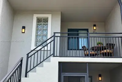 16581 Blatt Blvd #204, Weston: photo 1 of 11