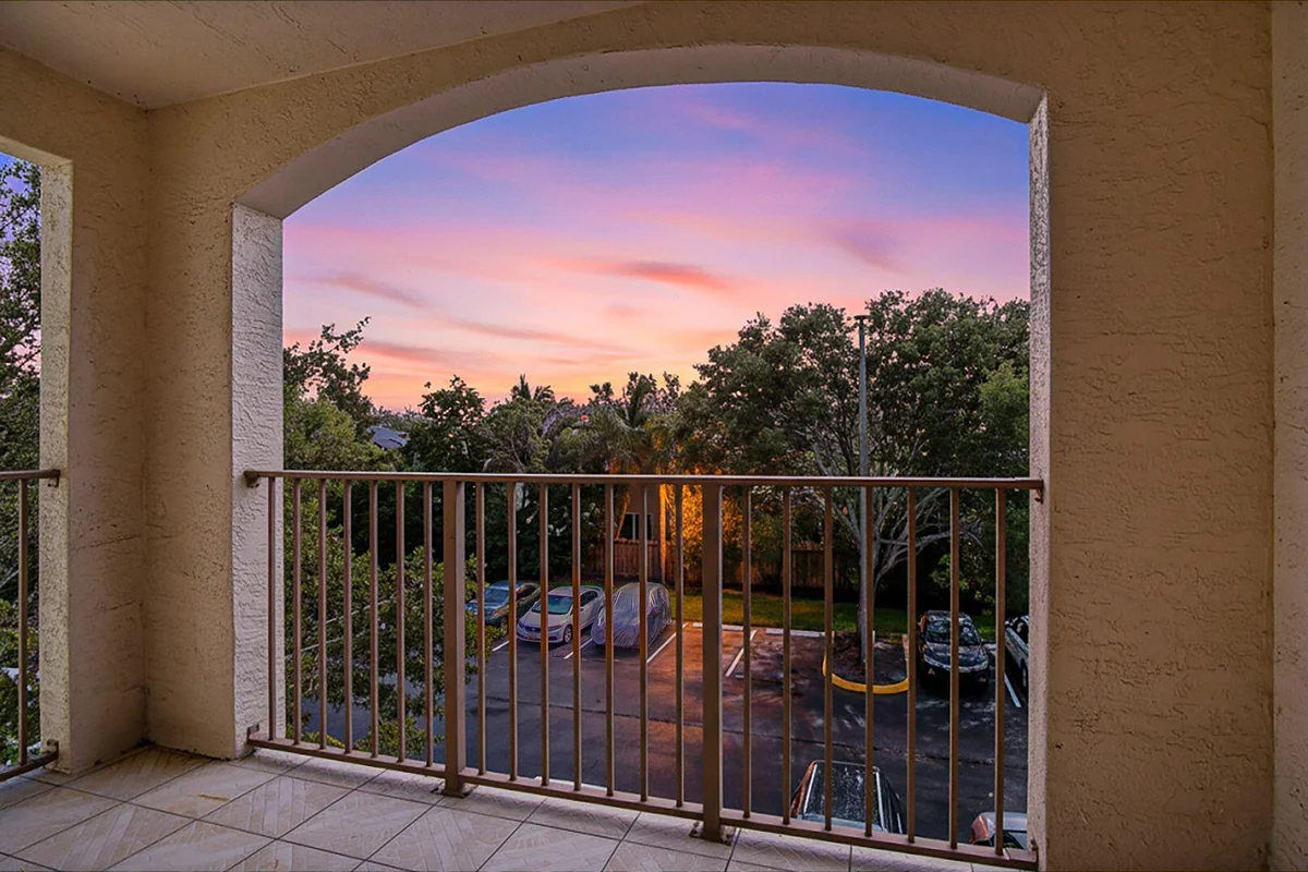 4041 San Marino Blvd #307, West Palm Beach: photo 1 of 26
