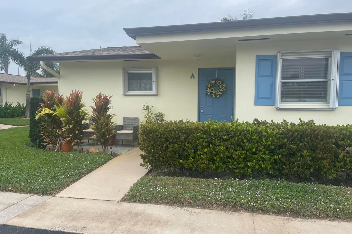 2864 Crosley Dr E #A, West Palm Beach: photo 1 of 19