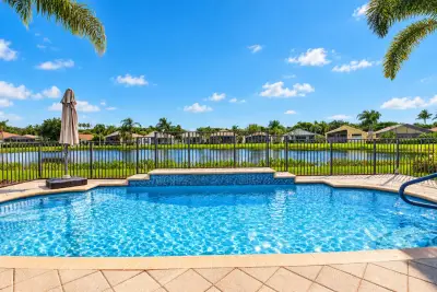 7403 Twin Falls Dr, Boynton Beach: photo 1 of 101