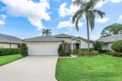 13320 Touchstone Ct, Palm Beach Gardens: photo 1 of 32