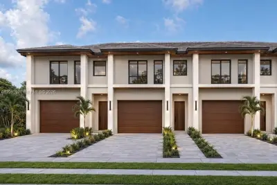 2151 NW 20th St, Fort Lauderdale: photo 1 of 2