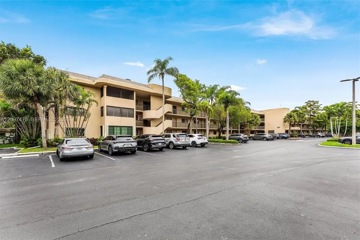 7737 NW 79th Ave #206, Tamarac: photo 1 of 45