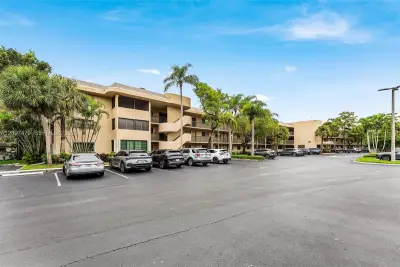 7737 NW 79th Ave #206, Tamarac: photo 1 of 45