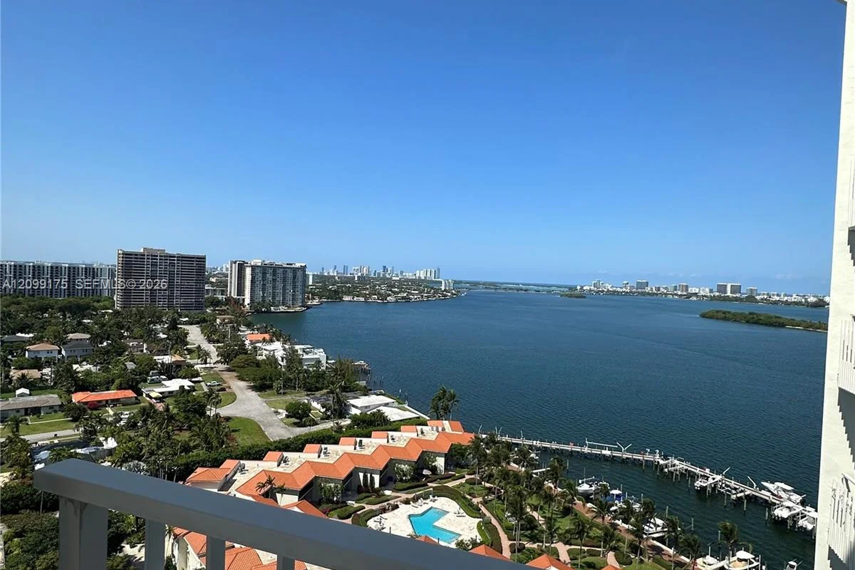 4000 Towerside Ter #2107, Miami: photo 1 of 71