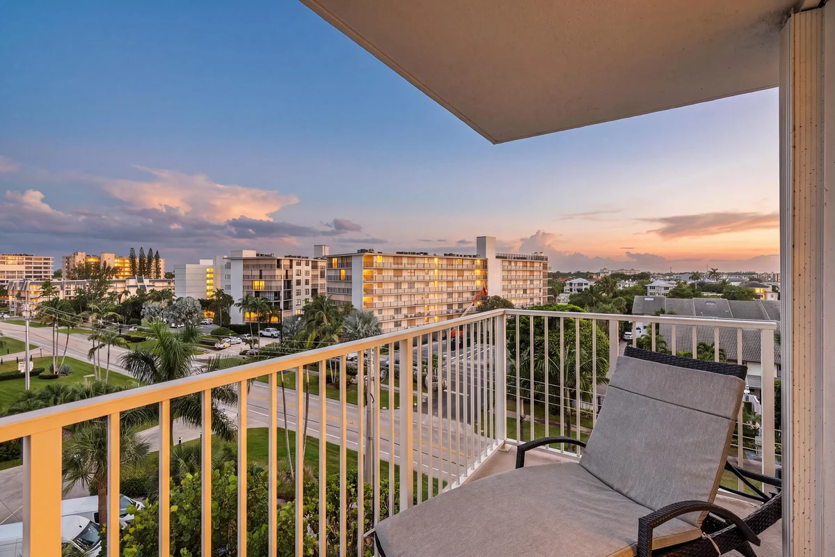 3540 S Ocean Blvd #611, South Palm Beach: photo 1 of 22